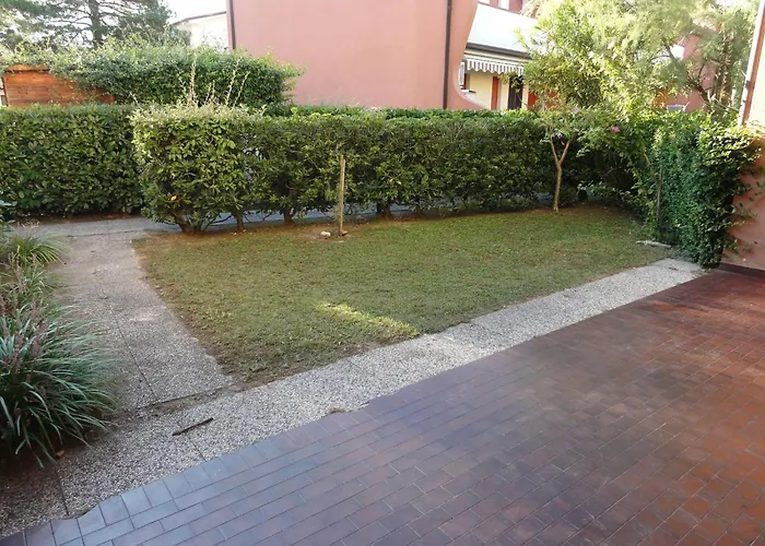 Apartamento Cozy Flat In A With Pool